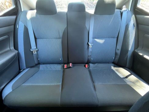 Used 2025 Nissan Versa SV FWD image 36