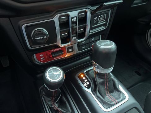 Used 2020 Jeep Wrangler Unlimited Rubicon image 28