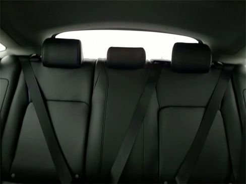 New 2026 Acura Integra Base image 22