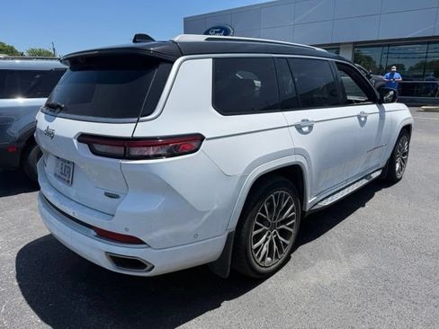 Used 2022 Jeep Grand Cherokee L Summit AWD/4WD image 6