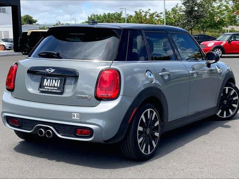 Used 2017 MINI Cooper S FWD image 11