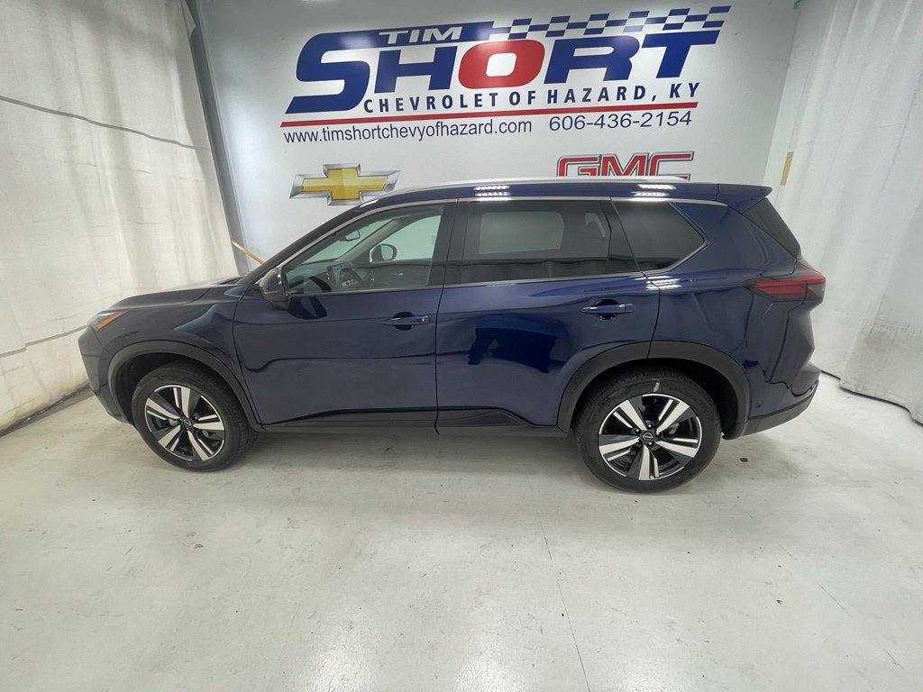 Used 2026 Nissan Rogue SL AWD/4WD image 8