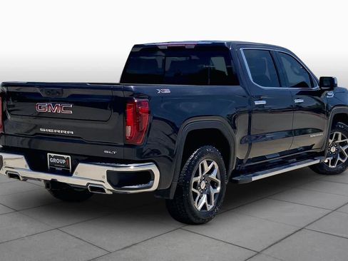Used 2025 GMC Sierra 1500 SLT AWD/4WD image 13