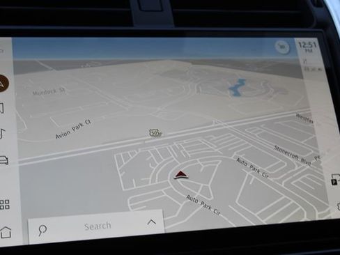 Used 2025 Land Rover Discovery Dynamic SE image 20