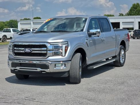 Used 2024 Ford F150 Lariat w/ Equipment Group 502A High AWD/4WD image 3