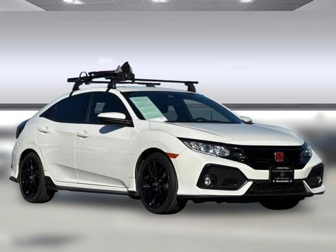 Used 2019 Honda Civic Sport image 7