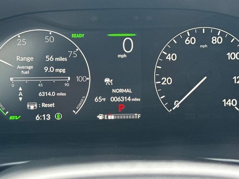 Certified 2025 Honda CR-V Sport-L image 31