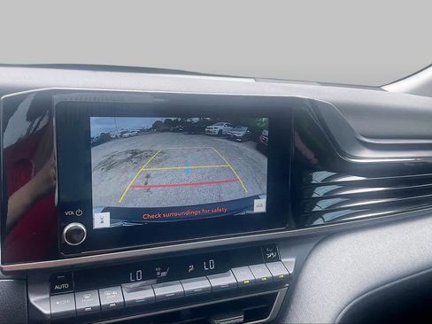 Used 2025 Toyota Camry LE w/ Convenience Package FWD image 26