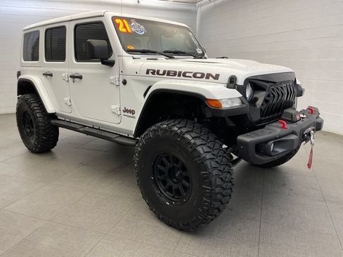 Used 2021 Jeep Wrangler Unlimited Rubicon AWD/4WD image 3