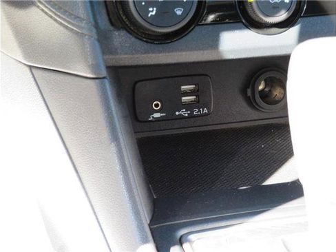 Used 2022 Subaru Impreza 2.0i Premium image 9