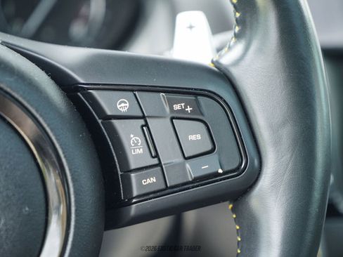 Used 2018 Jaguar F-TYPE 400 Sport RWD image 36