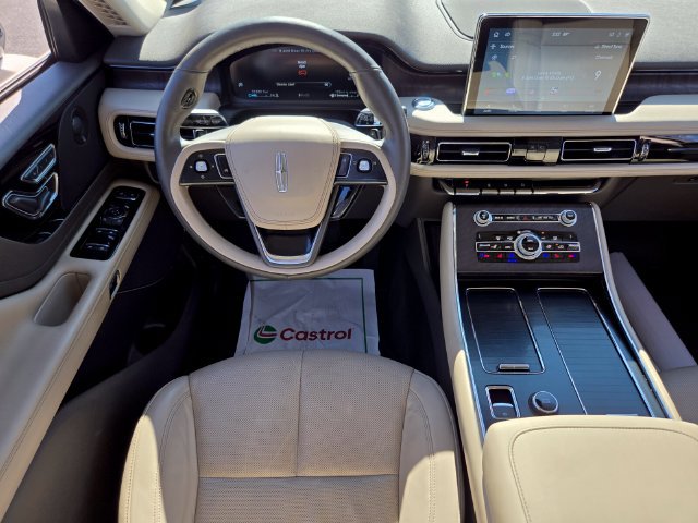Used 2020 Lincoln Aviator Reserve w/ Elements Package Plus AWD/4WD image 13