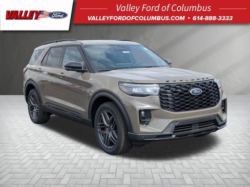 New 2026 Ford Explorer ST-Line image 1