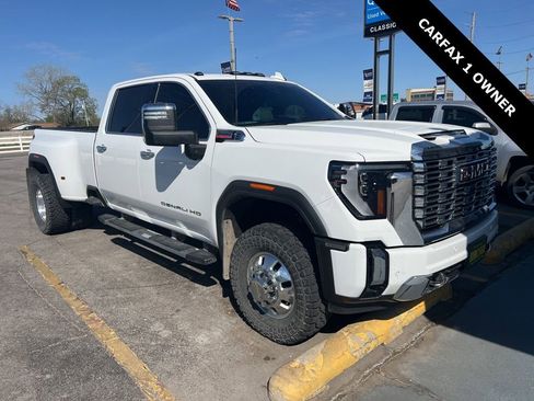 Used 2025 GMC Sierra 3500 Denali w/ Denali Reserve Package image 1