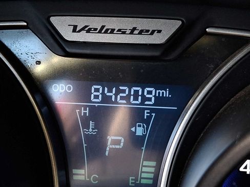 Used 2013 Hyundai Veloster Turbo FWD image 15