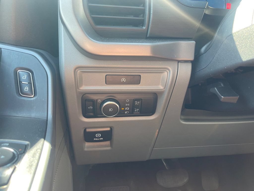 Used 2025 Ford F150 XLT w/ Equipment Group 301A Standard AWD/4WD image 18