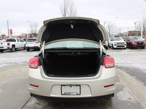 Used 2013 Chevrolet Malibu LT w/ Power Convenience Package image 9