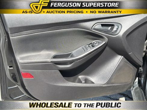 Used 2015 Ford Focus S FWD image 16