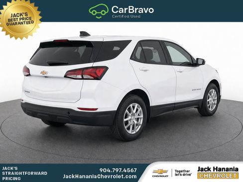 Used 2024 Chevrolet Equinox LS FWD image 3