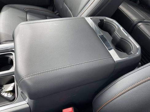 New 2025 Ford F350 Lariat w/ Lariat Ultimate Package image 19