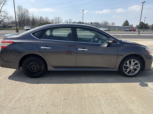 Used 2015 Nissan Sentra SR image 2