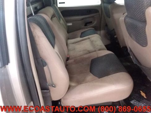 Used 2002 Chevrolet Avalanche 4x4 w/ Off-Road Suspension Pkg image 15
