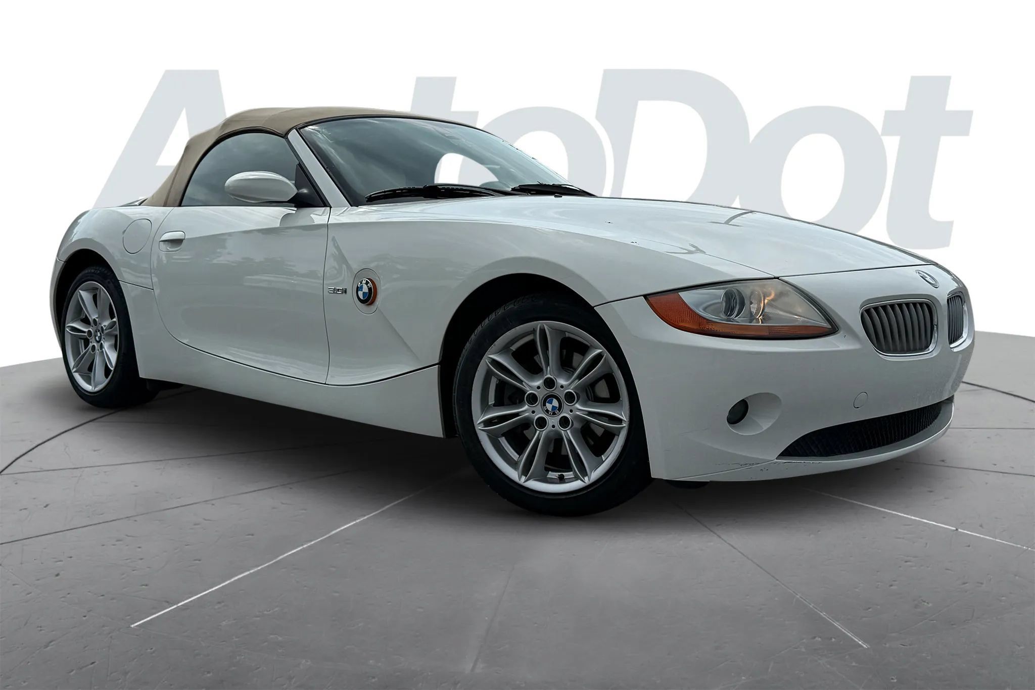 Used 2004 BMW Z4 3.0i RWD image 1