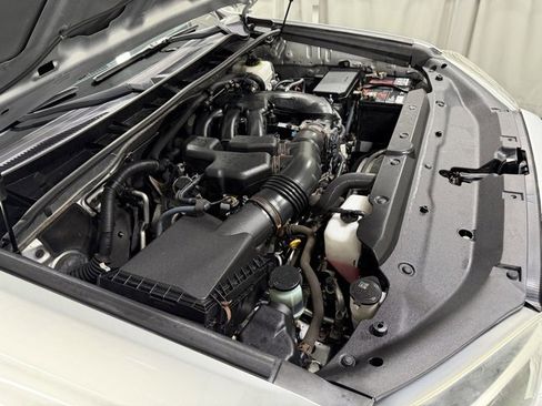 Used 2014 Toyota 4Runner SR5 image 24