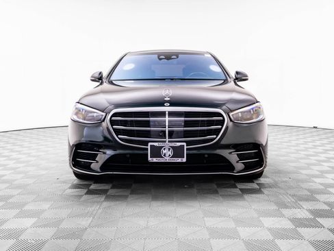 Used 2025 Mercedes-Benz S 580 4MATIC Sedan image 9
