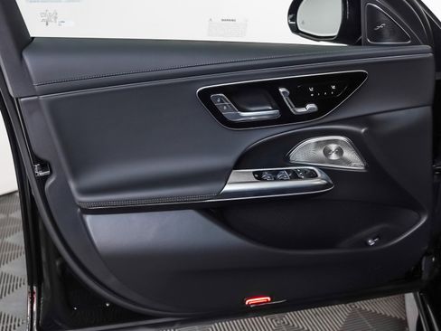 New 2026 Mercedes-Benz E 53 AMG e 4MATIC Sedan image 22