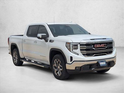 Certified 2026 GMC Sierra 1500 SLT AWD/4WD image 3