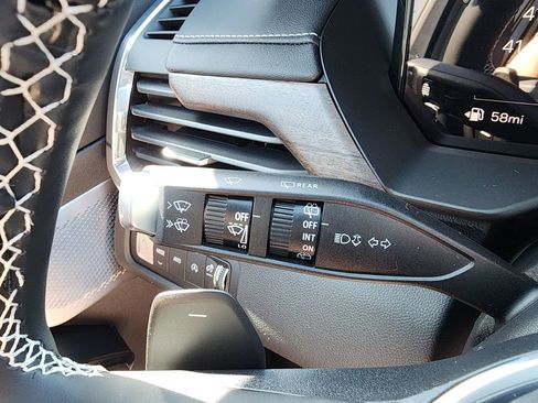 New 2026 GMC Acadia Denali Ultimate AWD/4WD image 23