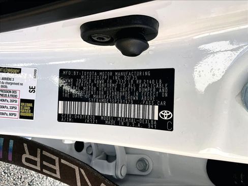 Certified 2025 Toyota Corolla LE image 36