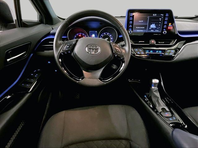 Used 2021 Toyota C-HR XLE FWD image 5
