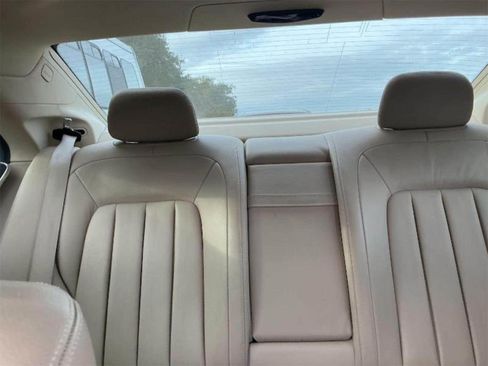 Used 2014 Mercedes-Benz CLS 550 4MATIC image 7