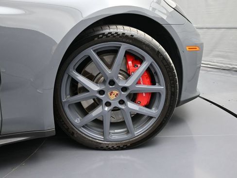 Certified 2025 Porsche Panamera 4S AWD/4WD image 13