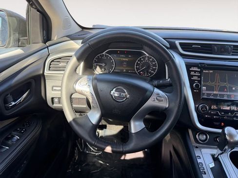 Used 2017 Nissan Murano Platinum w/ Cargo Package image 19