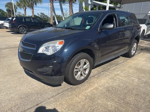 Used 2015 Chevrolet Equinox LS image 2