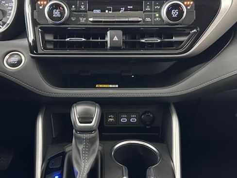 Used 2024 Toyota Highlander XLE image 20