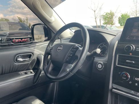 Used 2023 Nissan Armada SV AWD/4WD image 30