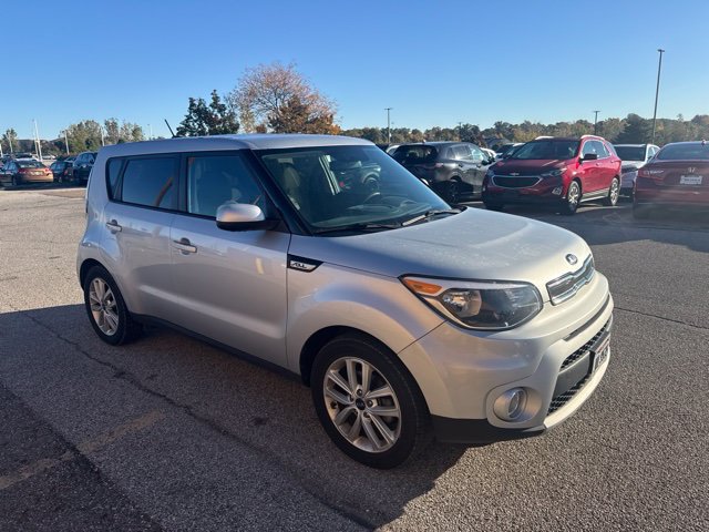 Used 2019 Kia Soul + FWD image 2