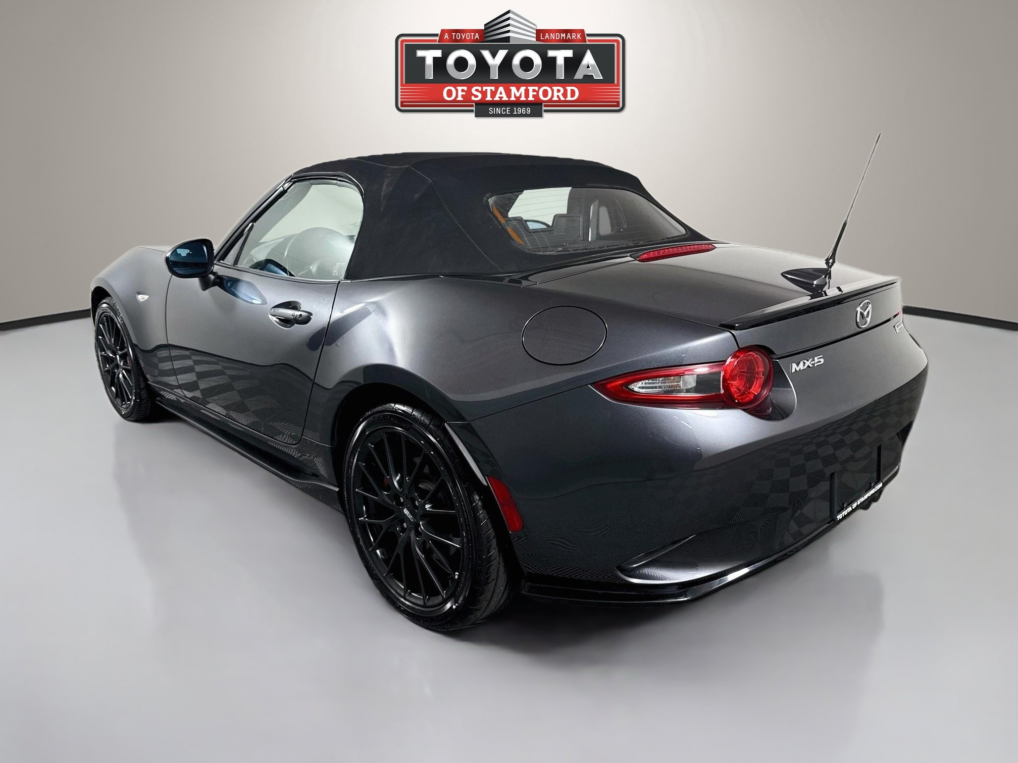 Used 2016 MAZDA MX-5 Miata Club w/ Brembo/BBS Package RWD image 5