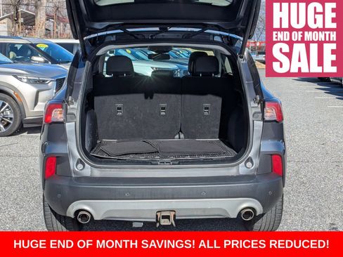 Used 2022 Ford Escape Titanium w/ Class II Trailer Tow Package image 7