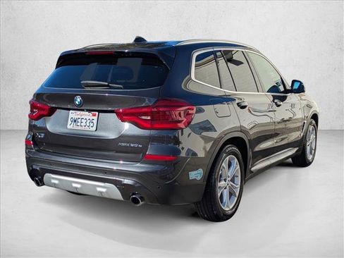Used 2021 BMW X3 xDrive30e w/ Convenience Package image 5