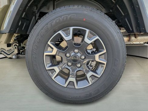 New 2026 Jeep Gladiator Sport image 6