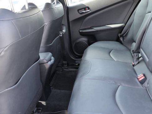 Used 2022 Toyota Prius Prime XLE image 17