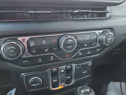 New 2026 Jeep Wrangler Sport S AWD/4WD image 59