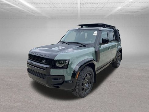 New 2026 Land Rover Defender 110 AWD/4WD image 1