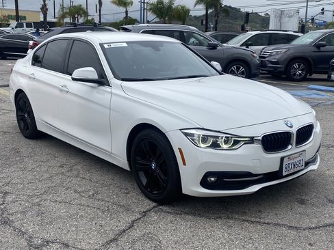 Used 2018 BMW 330i Sedan image 4