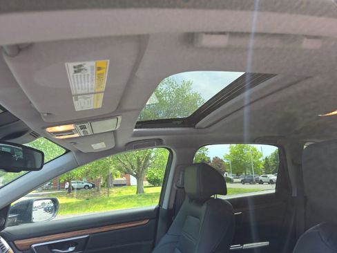 Used 2022 Honda CR-V Touring image 26